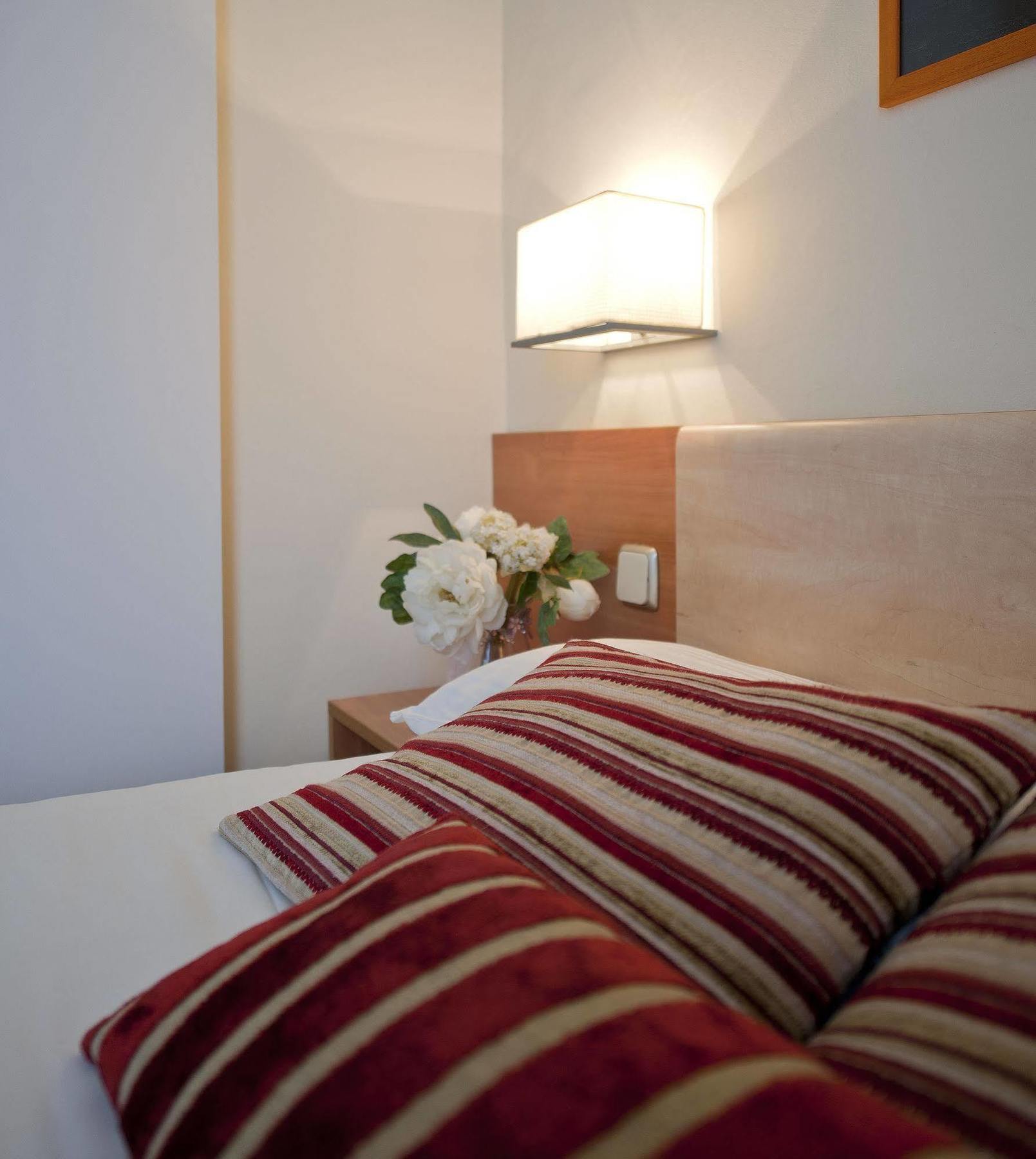 Hostal Central Barcelona Barcelona