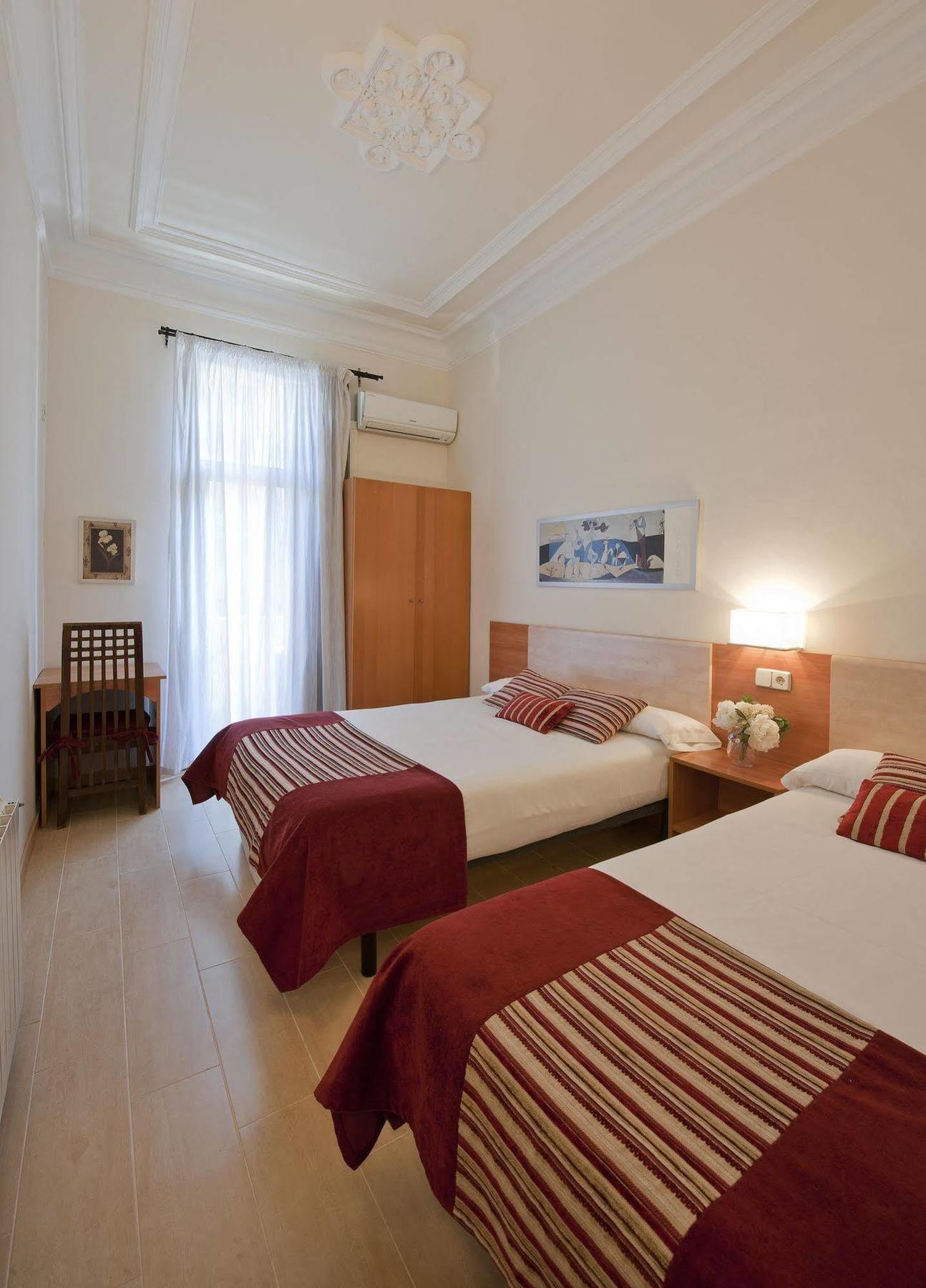 Hostal Central Barcelona